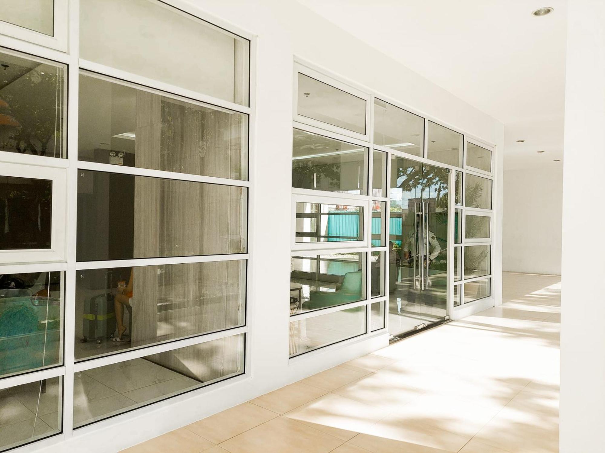 Studio With Mountain View, Near Limketkai Mall In Prime Cagayan De Oro Esterno foto
